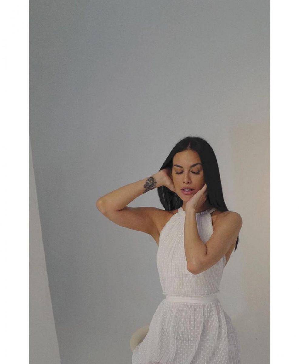 Instagram/sophia_latjuba88