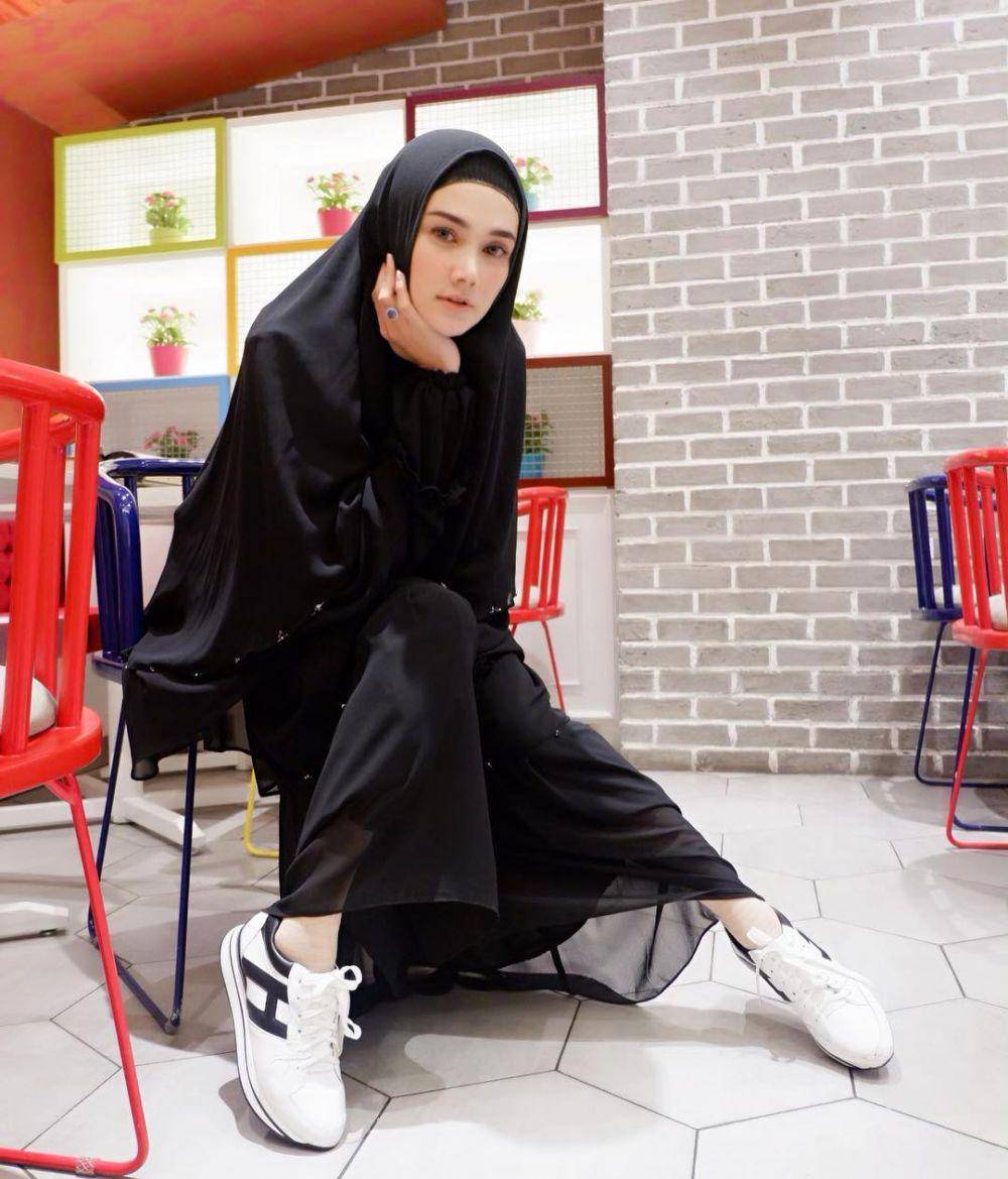Instagram.com/mulanjameela1