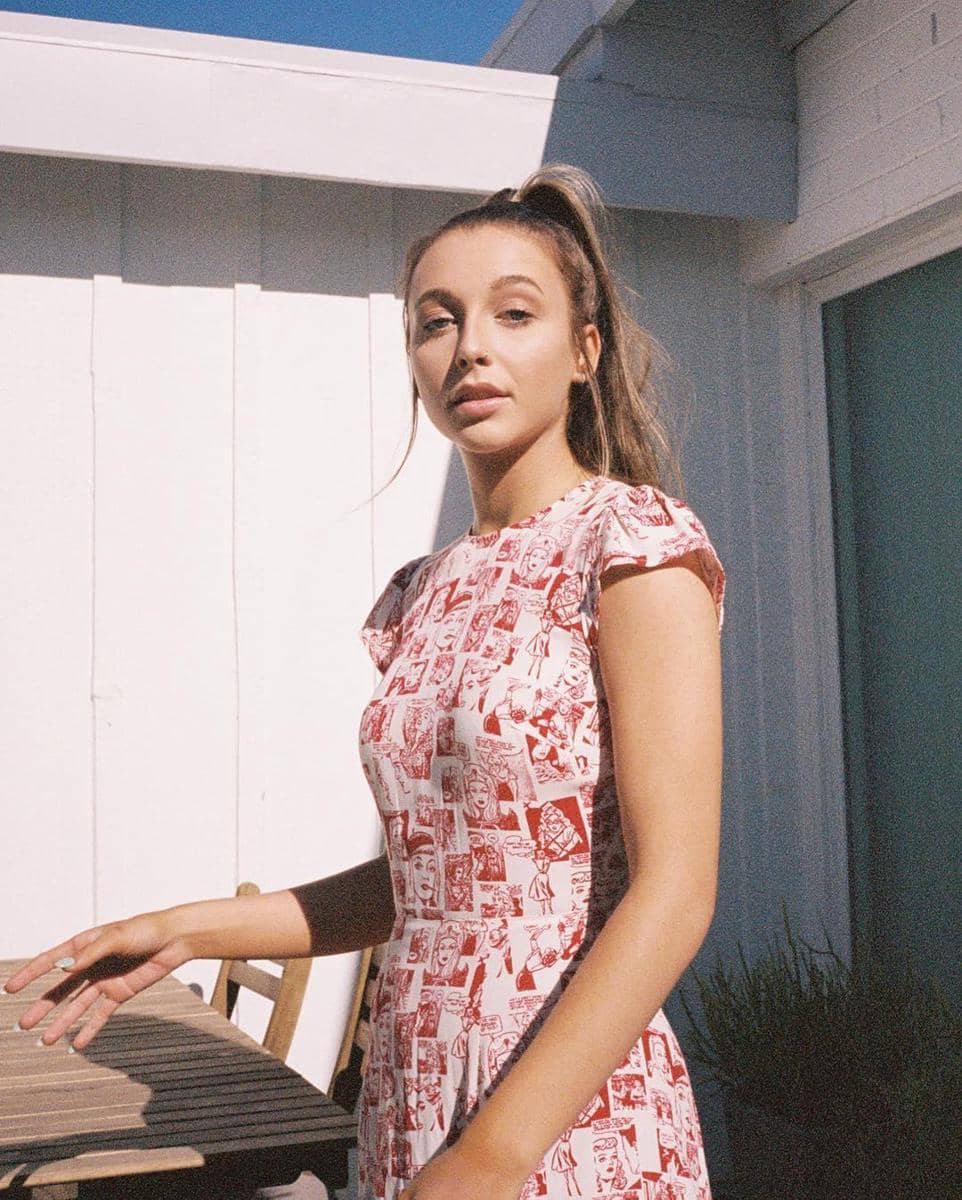 instagram / @emmachamberlien