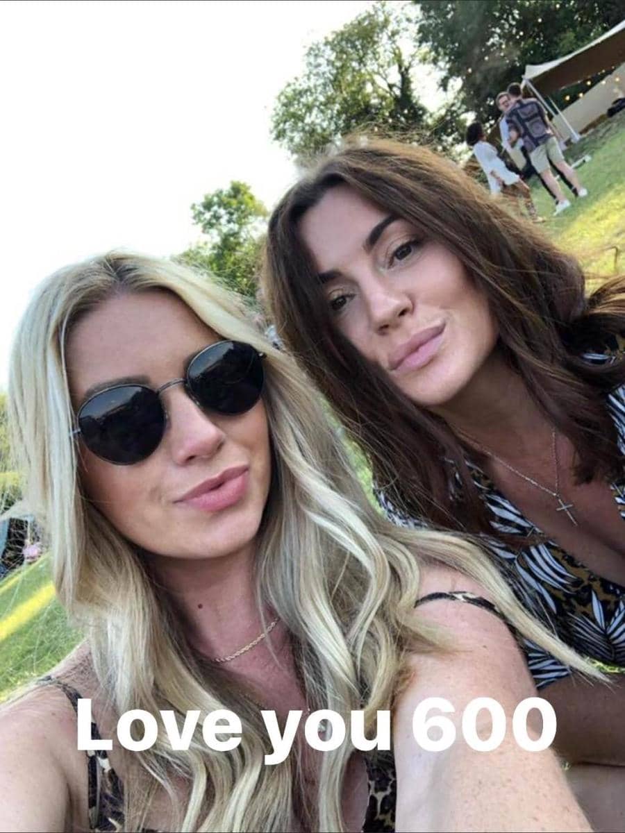 Facebook.com/TaraJaneLangston