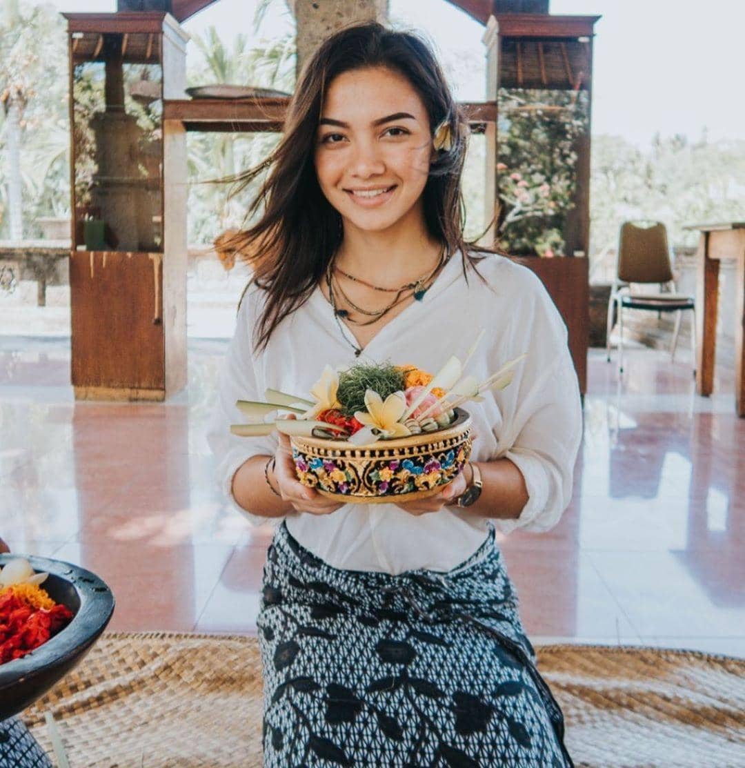 Instagram.com/angelagilsha