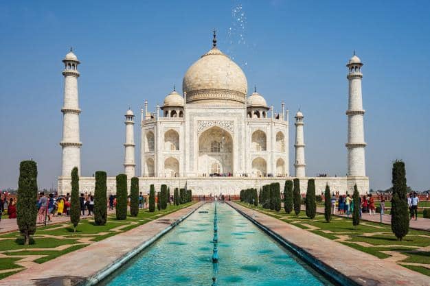 freepik.com/ user19273388