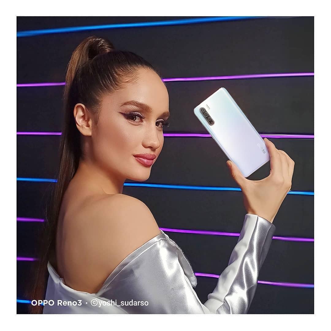 Instagram.com/oppoindonesia