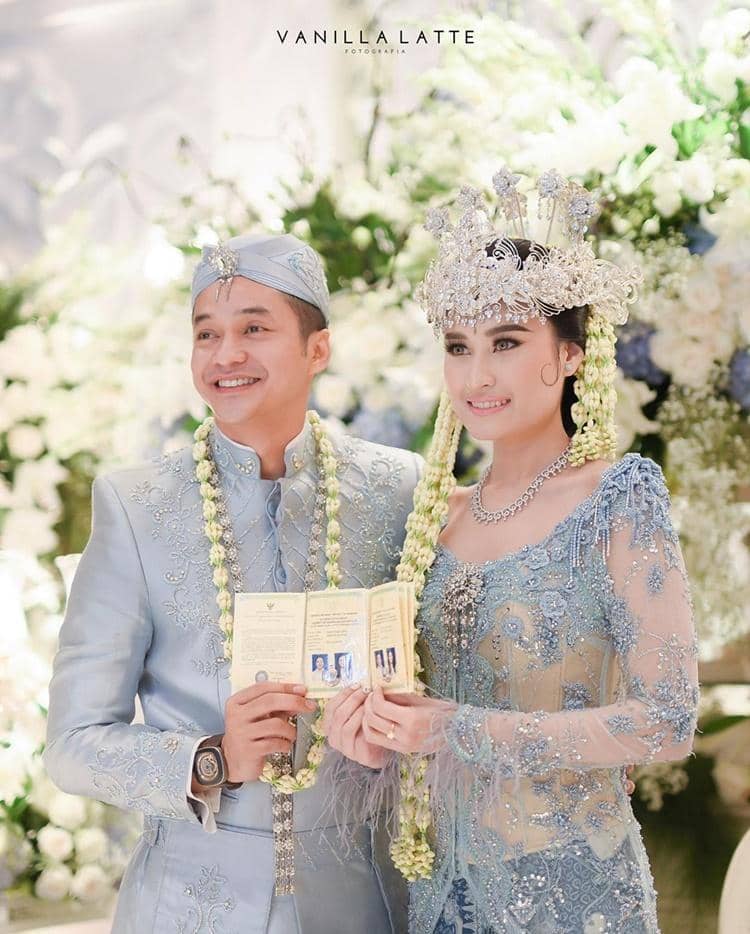 Instagram.com/adlyfayruz, vanillalatte.photo