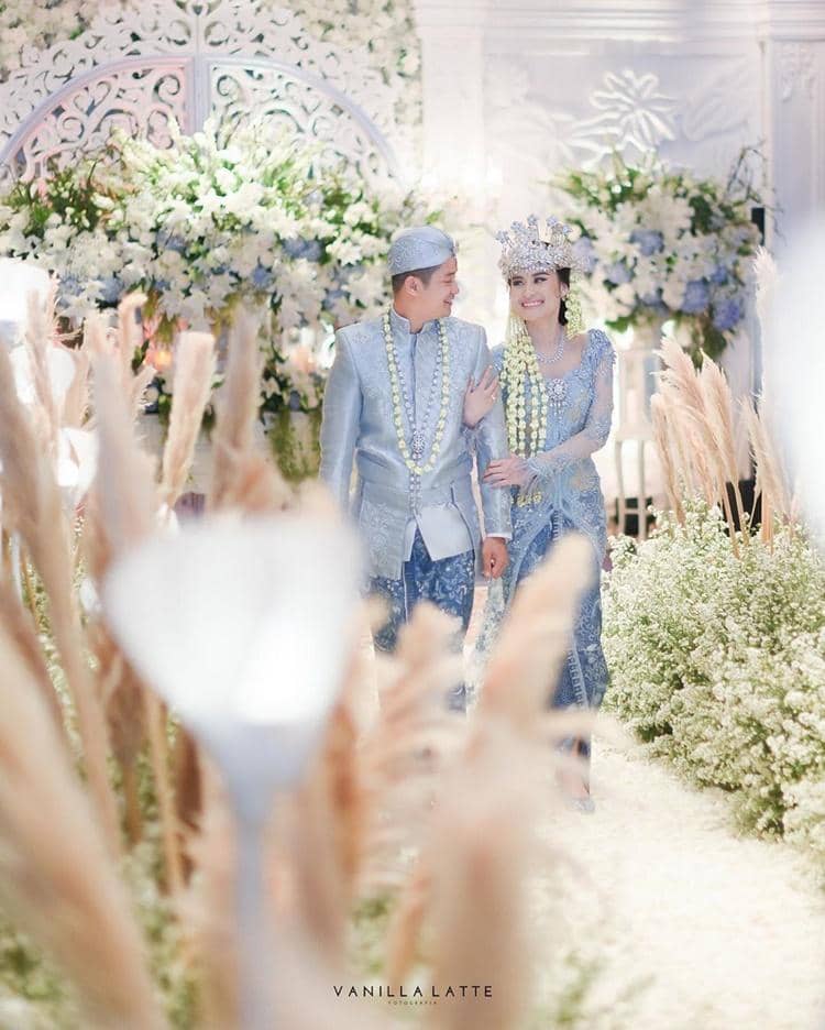 Instagram.com/angbeenrishi, vanillalatte.photo