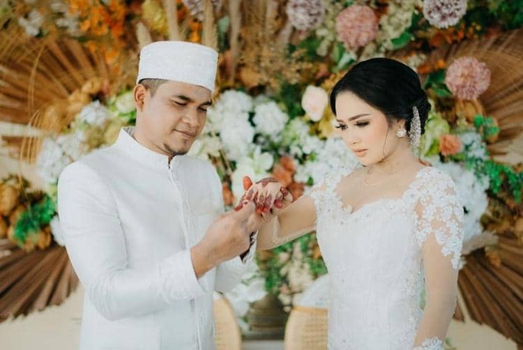 Instagram.com/maell_lee, martalovia