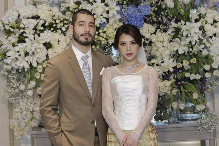 Instagram.com/adindabakrie