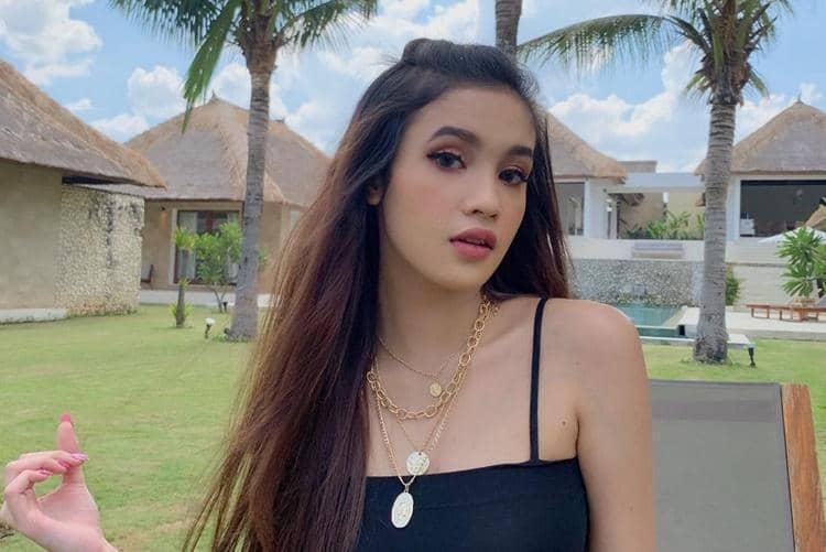 Instagram.com/larasyerinita