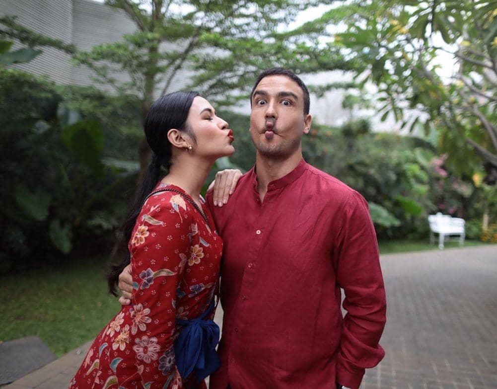 Instagram.com/raisa6690