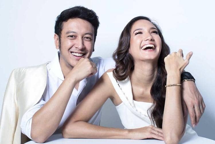 Instagram.com/nadinelist