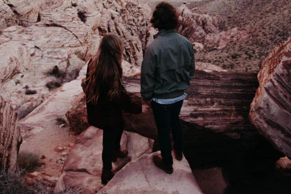 Unsplash.com/@johnschno