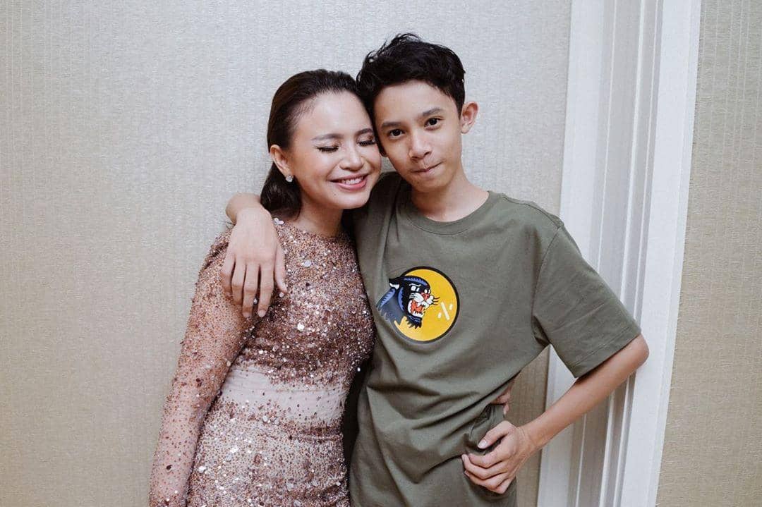 Instagram.com/itsrossa910