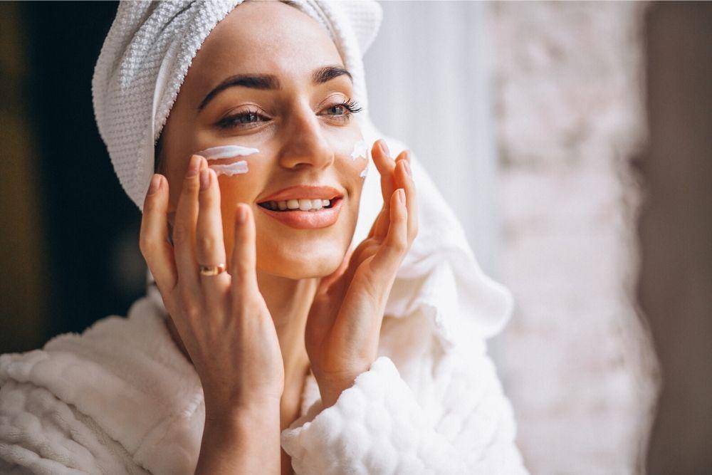 Selain Melembapkan, 7 Moisturizer Ini Mampu Mengobati Jerawat Lho