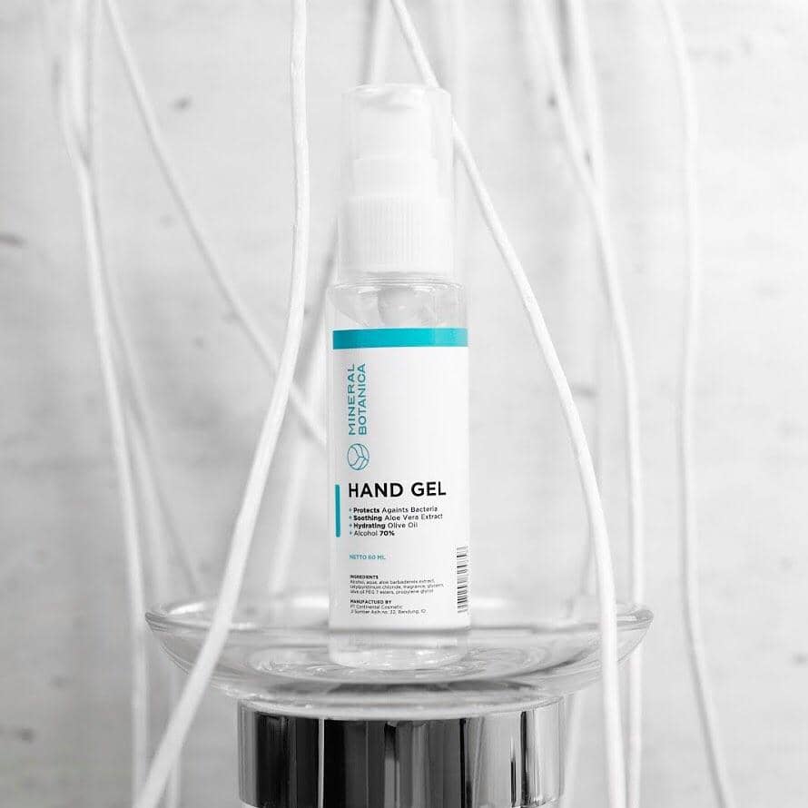 instagram.com/mineralbotanica