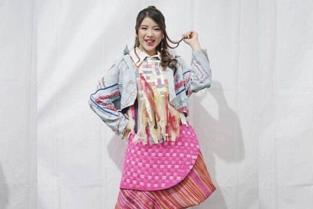 instagram.com/tiaraandini