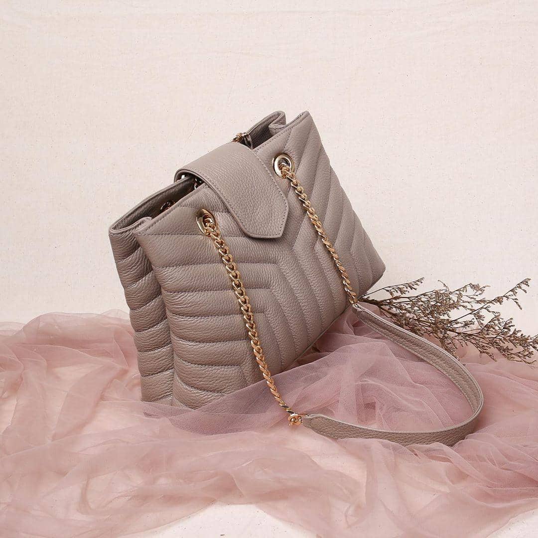 Instagram.com/mooij.id