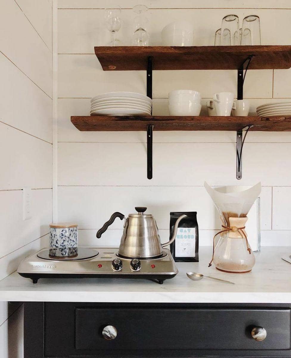 instagram.com/hollyvioletragsdale