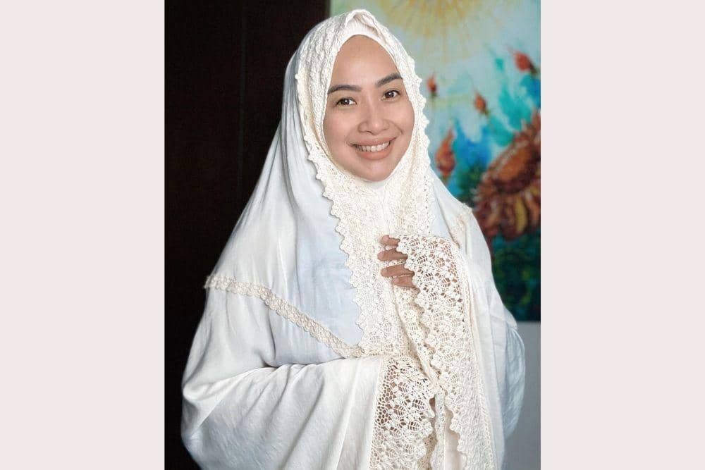 instagram.com/fenirose