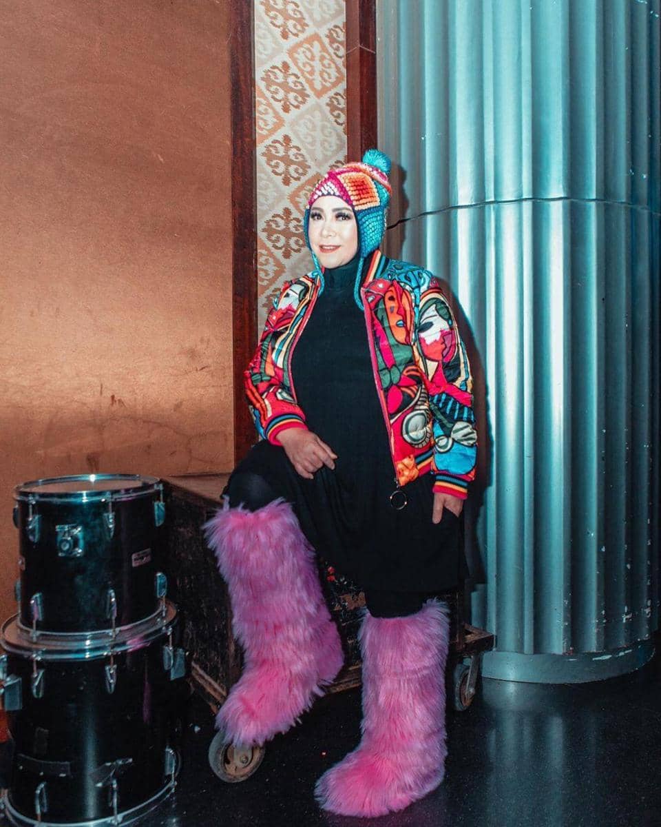 Instagram.com/melly_goeslaw