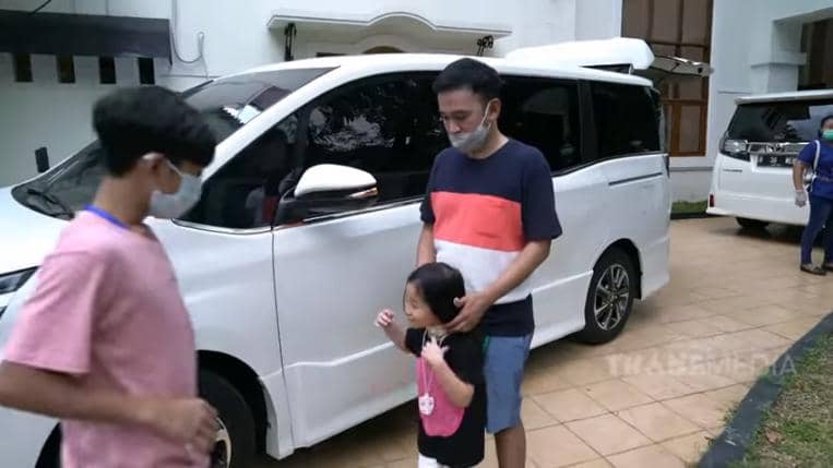 Youtube.com/transmedia