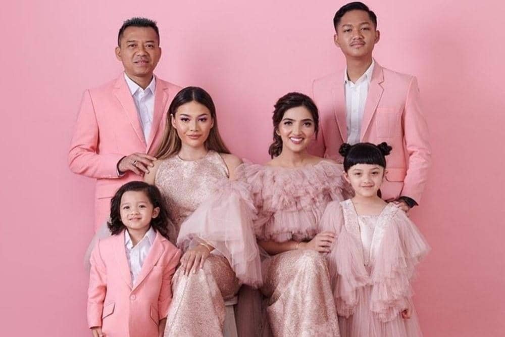 Novianapramushinta via Instagram.com/ashanty_ash