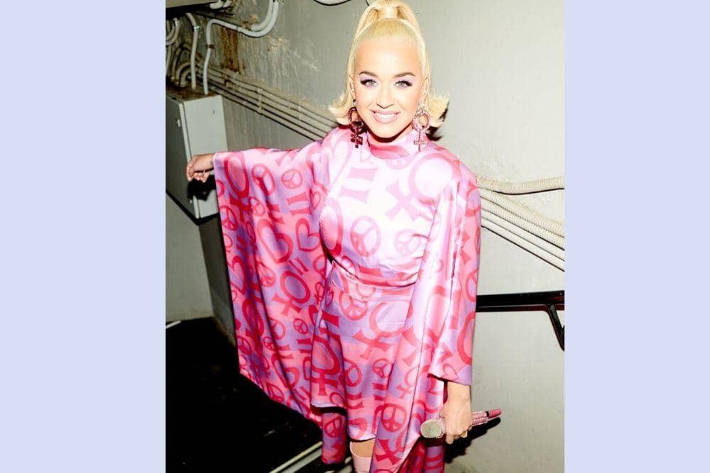 instagram.com/katyperry