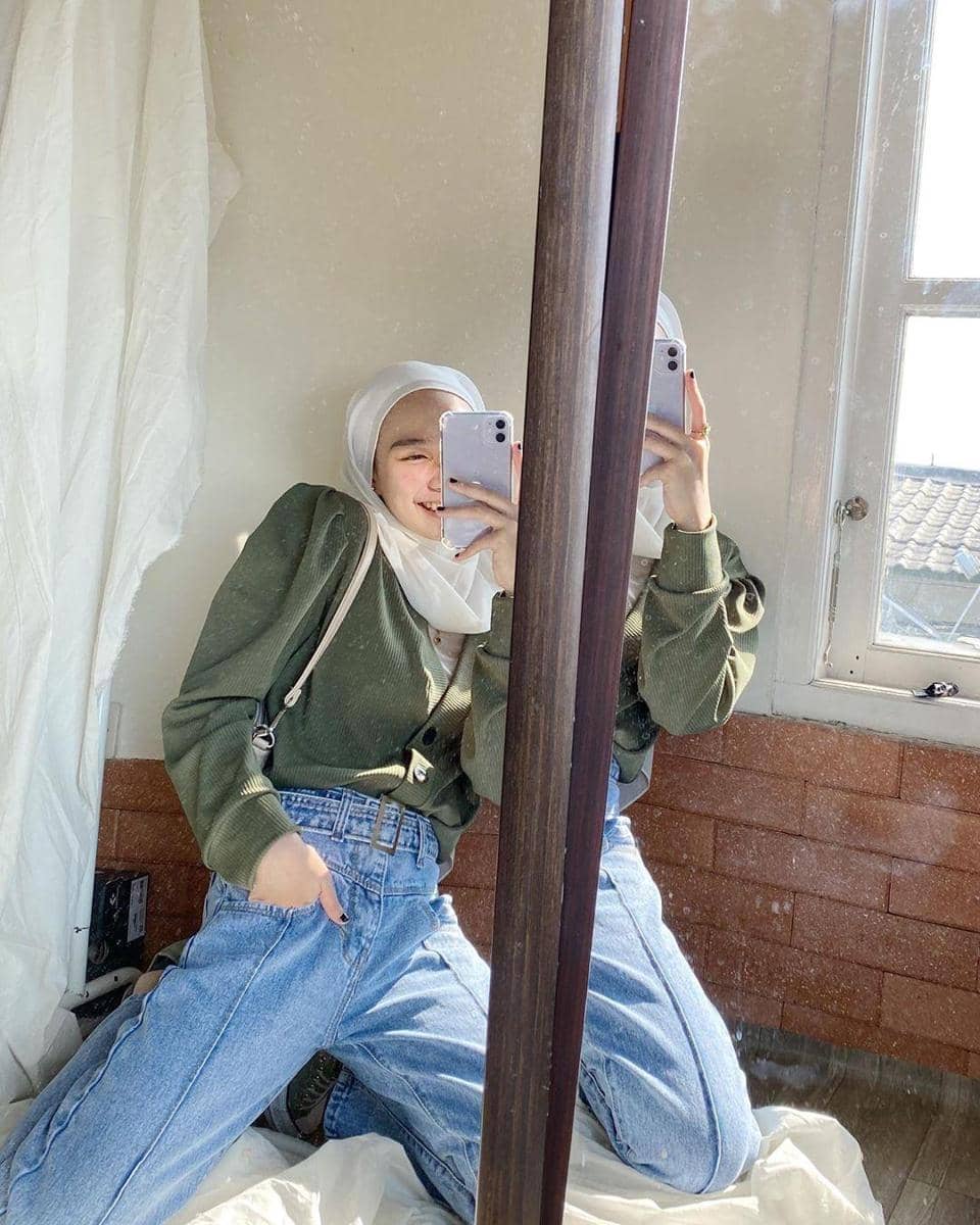 Instagram.com/nasariastri