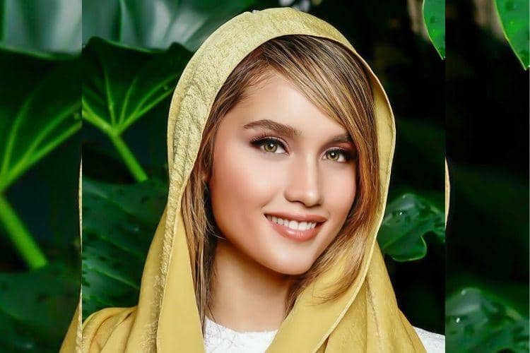 Instagram.com/claurakiehl