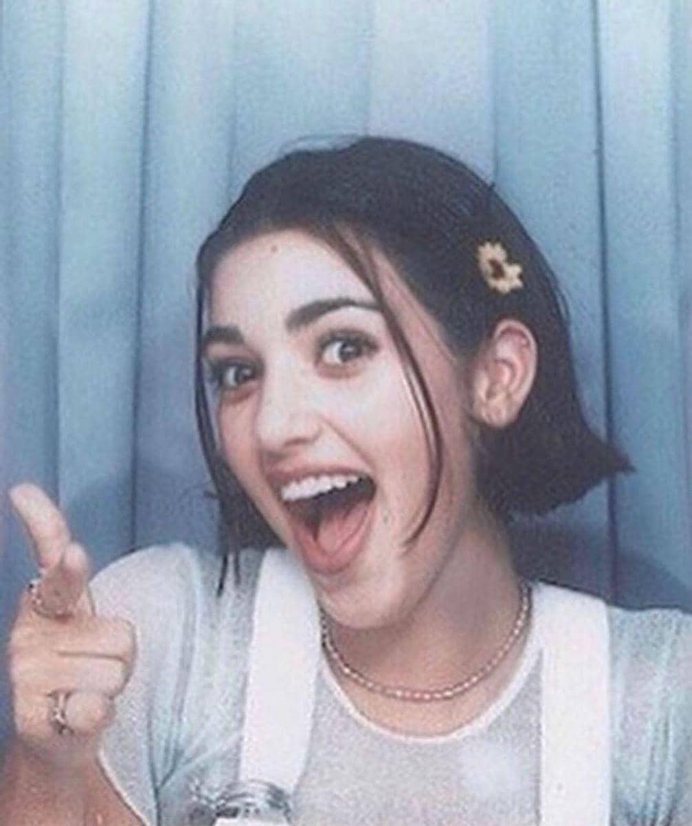 Instagram.com/90sanxiety