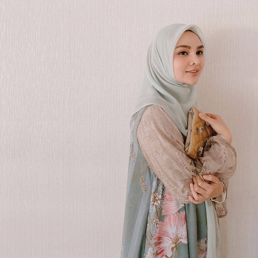 Instagram.com/riamiranda