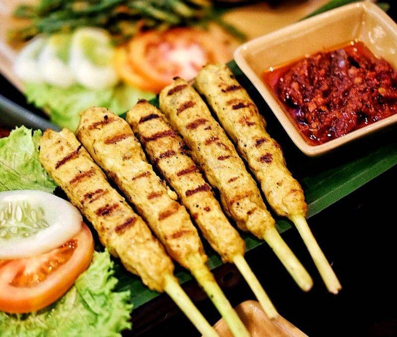 instagram.com/ jktfoodbang