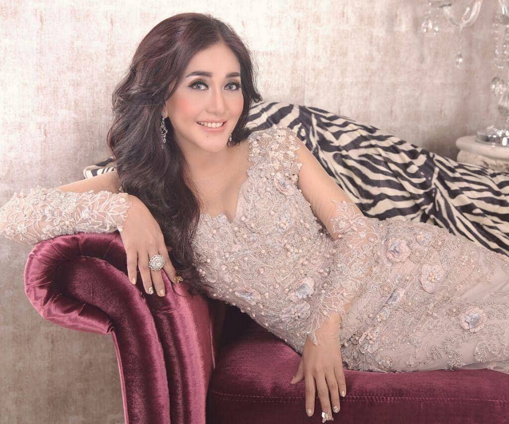 Instagram.com/paramitha118real