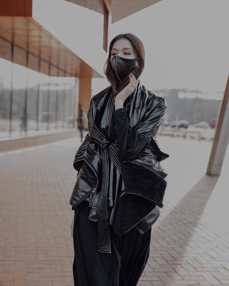 Instagram.com/juliyakros_official