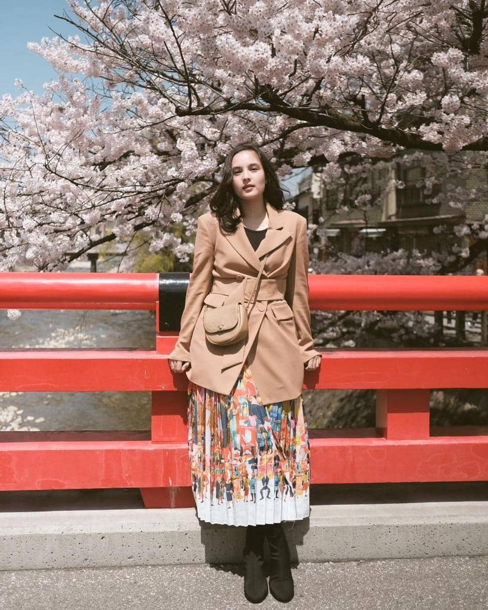 Instagram.com/chelseaislan