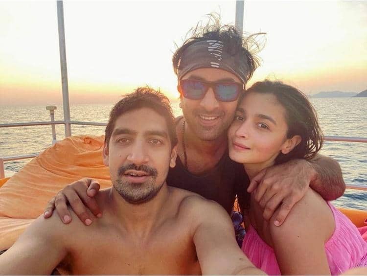 Instagram.com/aliaabhatt