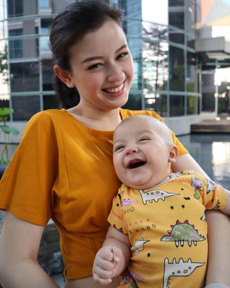 edward_akbar via instagram.com/kimbrlyryder