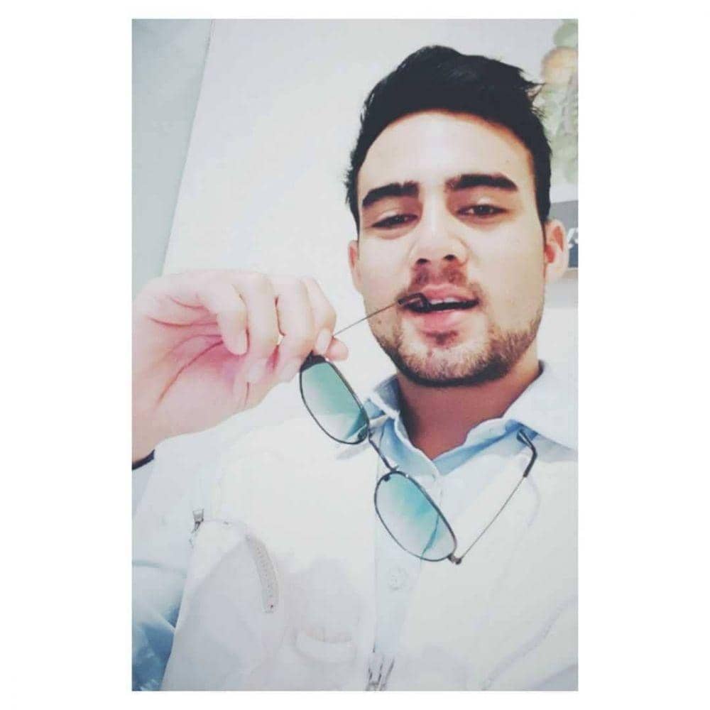 instagram.com/indrabrotolaras