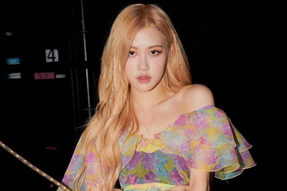 instagram.com/roses_are_rosie