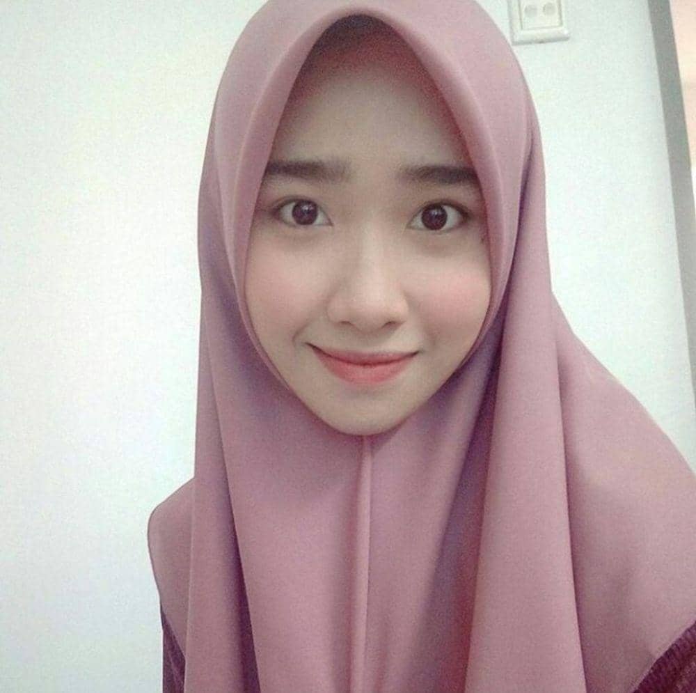 Instagram.com/rabiatulafifah2