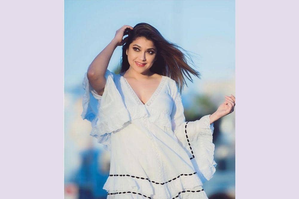 instagram.com/sazarita