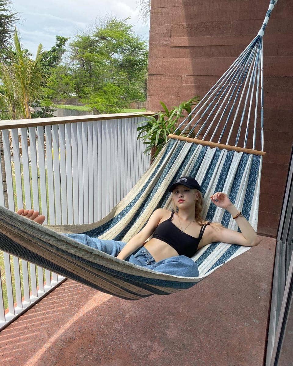 Instagram.com/roses_are_rosie