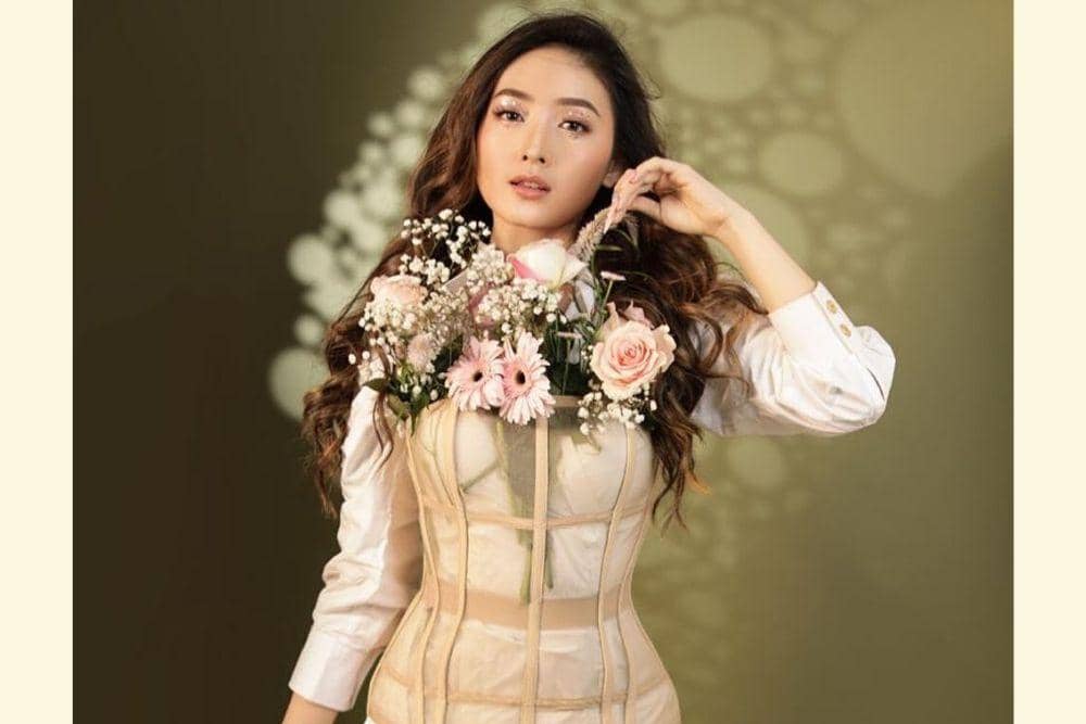 instagram.com/natashawilona12