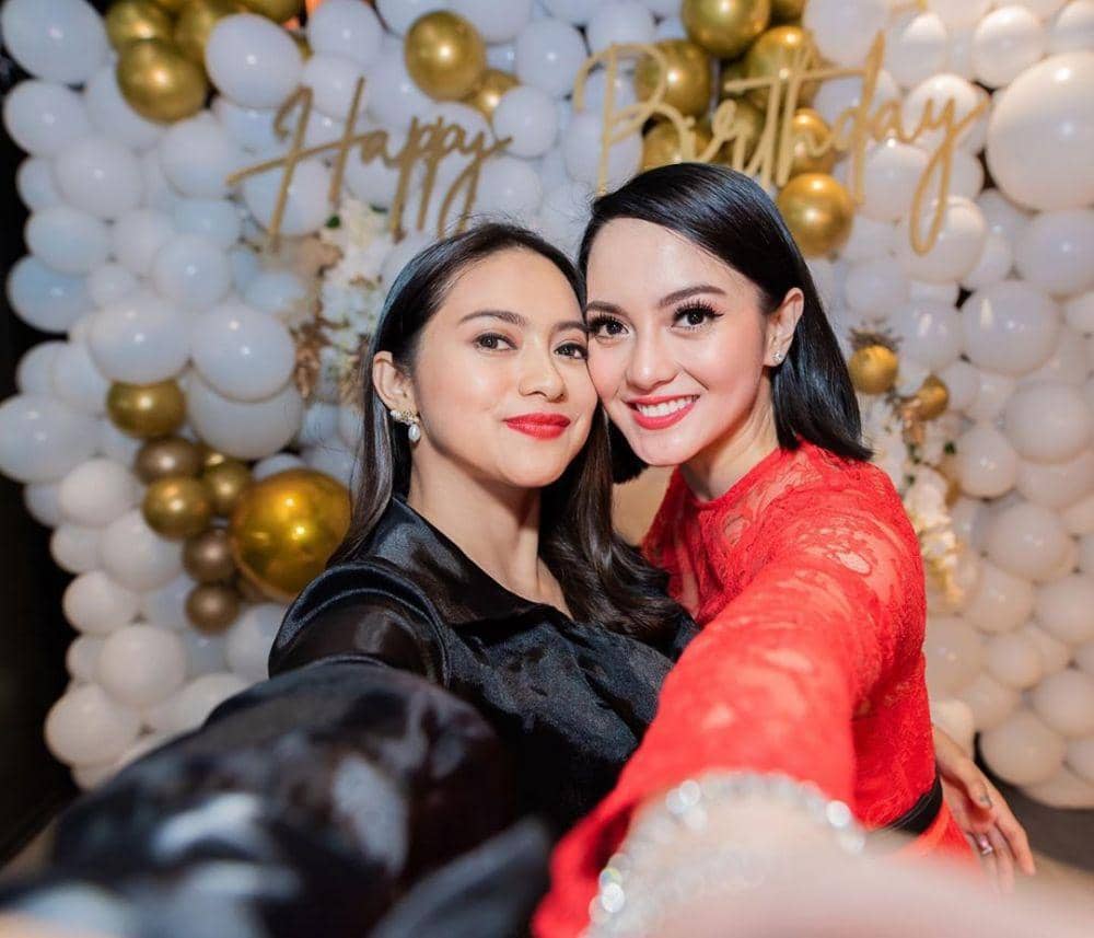 Instagram.com/ririnekawati