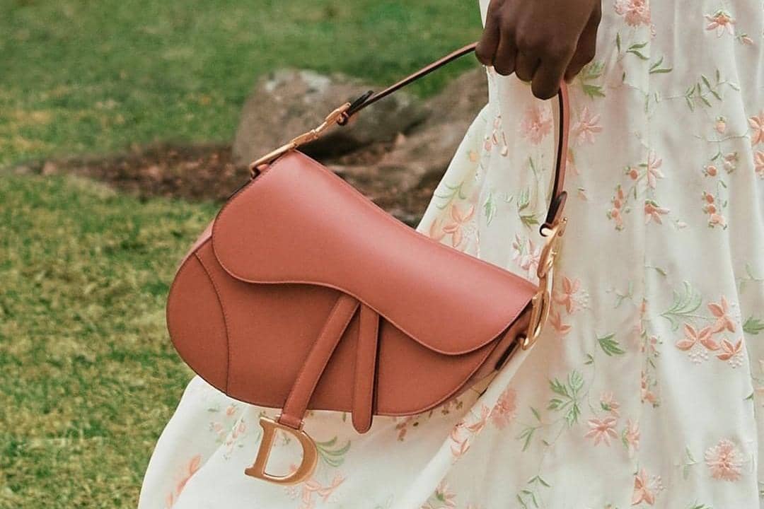 Instagram.com/@therealreal