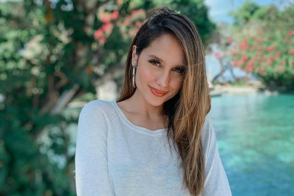 Instagram.com/claurakiehl