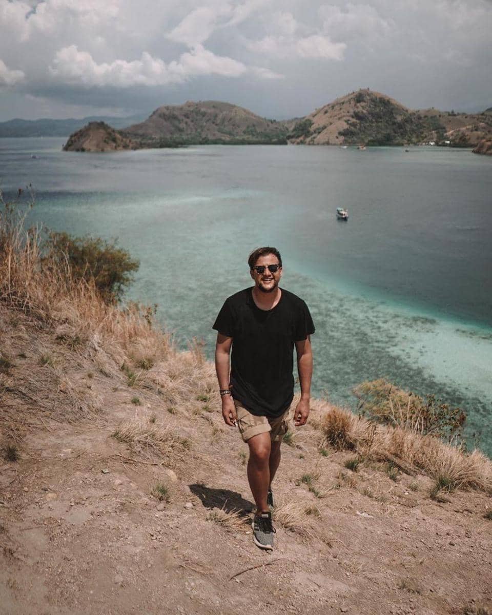 @_handrijay by Instagram.com/stuartcolin