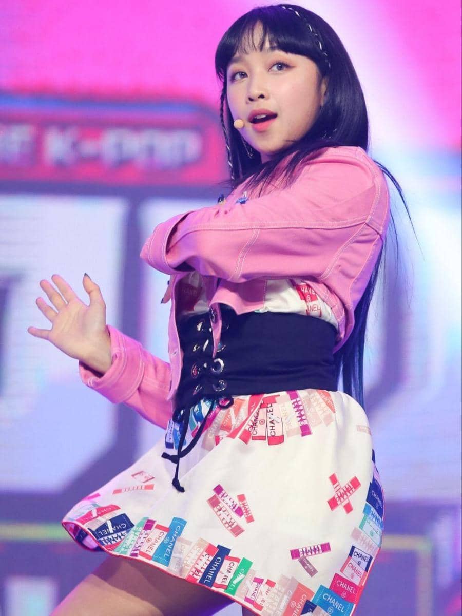 twitter.com/ALLTHEKPOP