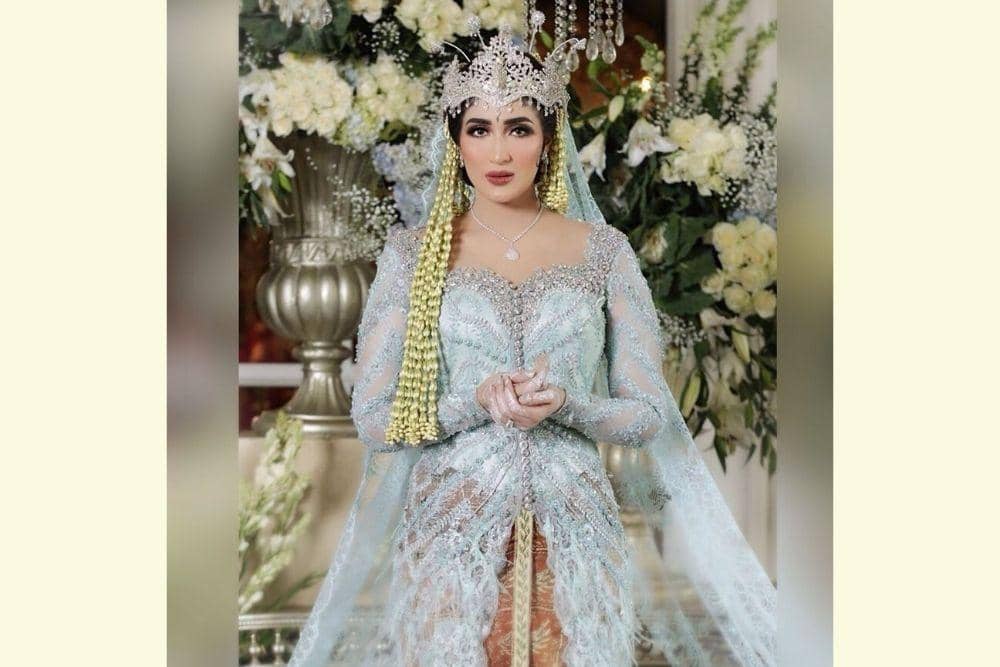 instagram.com/tanianadiraa