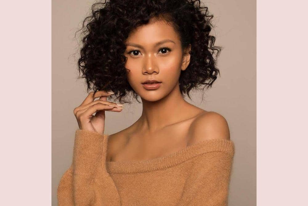 instagram.com/aurrakharishma