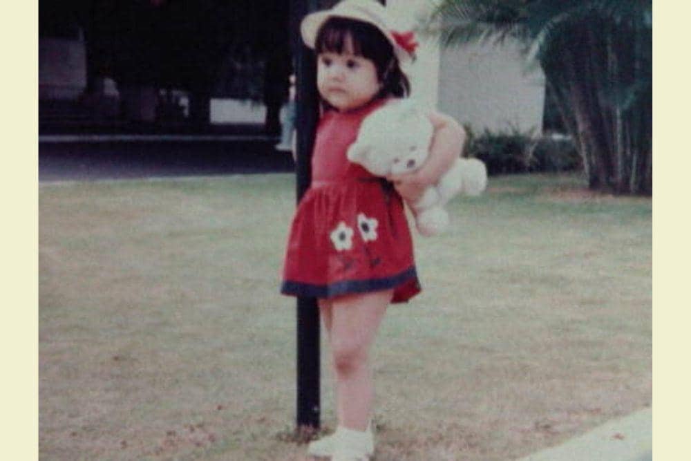 twitter.com/AngelicaSimp